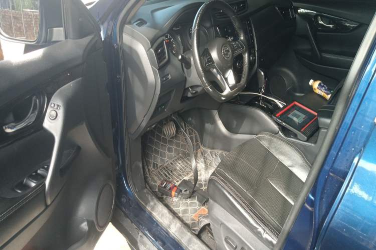 Used Nissan X-Trail 2019 2.0L CVT Smart Connect Comfort Edition 2WD