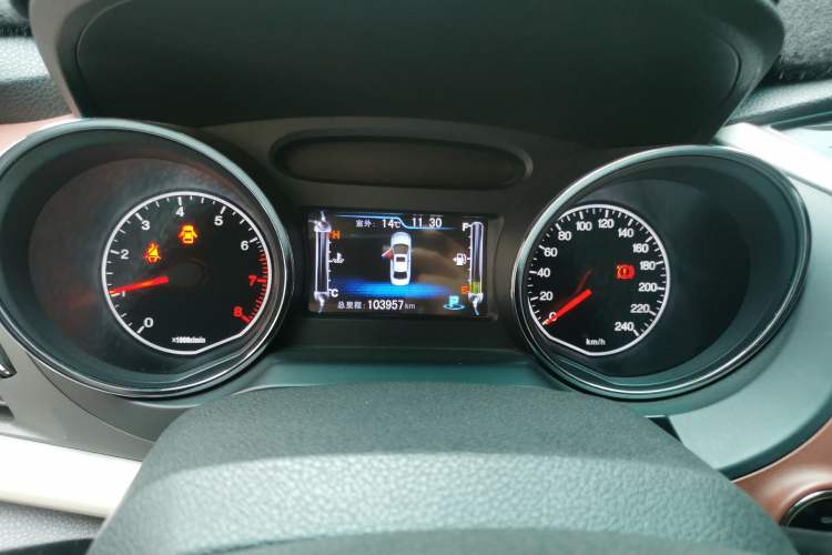 Used BYD G5 2014 1.5TID Automatic Prestige Model
