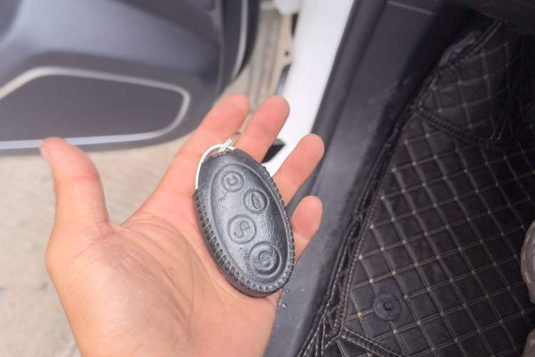 Used BYD Song MAX 2017 1.5T Manual Smart Connect Luxury 7-Seater