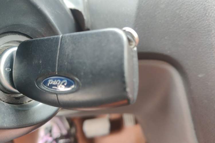 Used Ford Focus 2013 Hatchback Classic 1.8L Automatic Base Model Vehicle Key