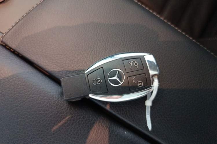 Used Mercedes-Benz GLE Coupe 2017 GLE 320 4MATIC Coupe SUV
