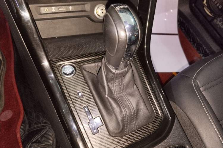 Used Volkswagen Touran 2018 Volkswagen Touran L 280TSI DSG Luxury Edition 7 Seats
