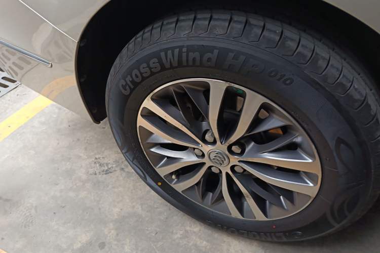 Used Buick GL8 2017 ES 28T Luxury Model China V Standard