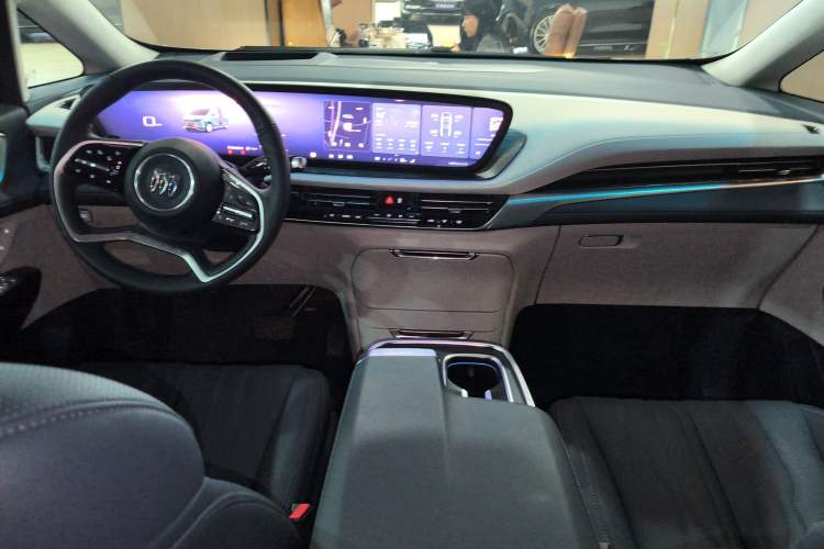 Used Buick Century 2023 2.0T Four-Seat Private Edition
