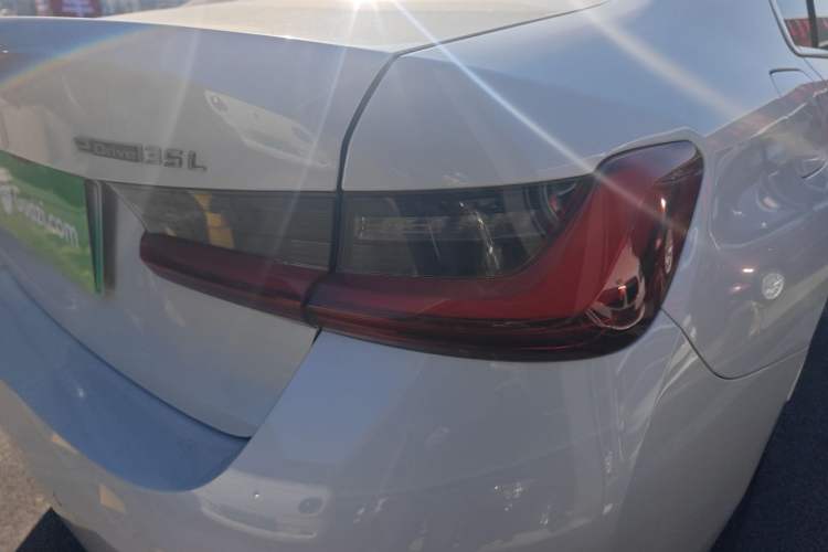 Used BMW i3 2022 eDrive 35 L
