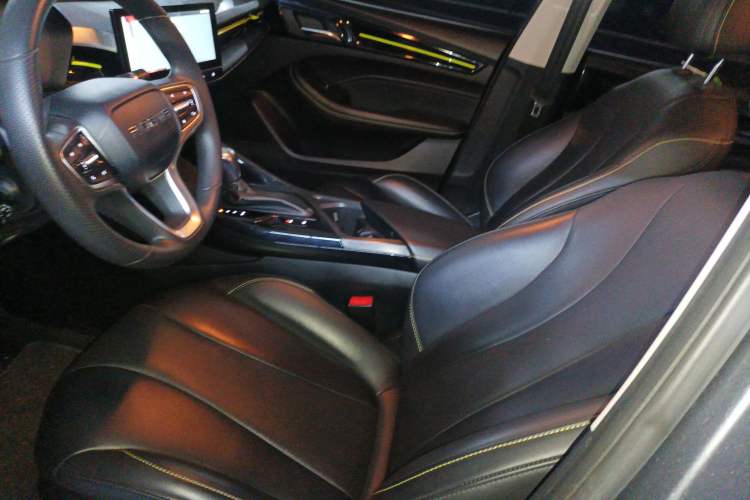 Used Roewe i5 2021 1.5L CVT Diamond Edition
