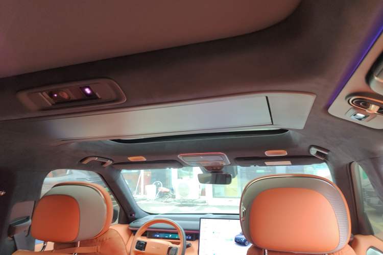 Used Lynk & Co 900 2025 2.0T Ultra