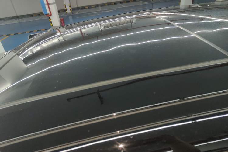 Used Nio ES8 2024 75 kWh Roof