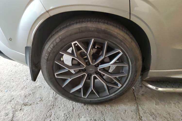 Used CHANGAN OSHAN Z6 New Energy 2023 ZhiDian iDD 150KM Flagship PLUS Smart Parking Edition