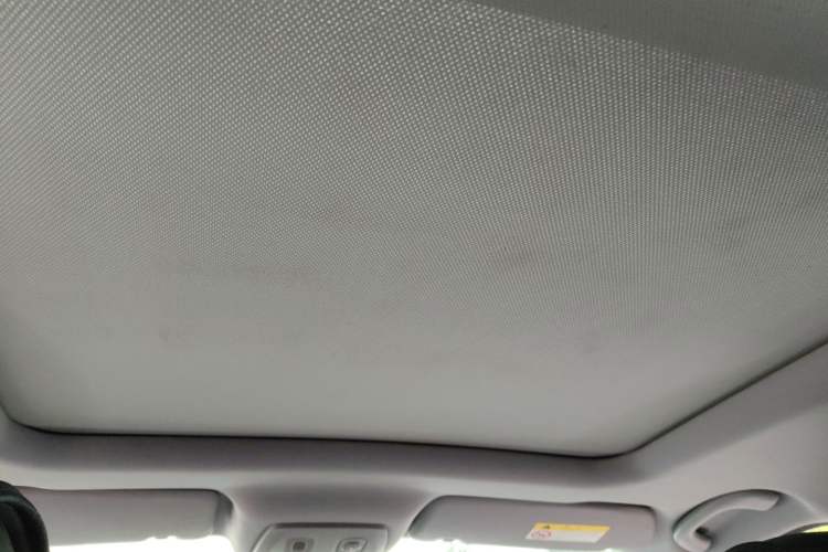 Used Peugeot 3008 2015 1.6THP Automatic Prestige Edition Headliner