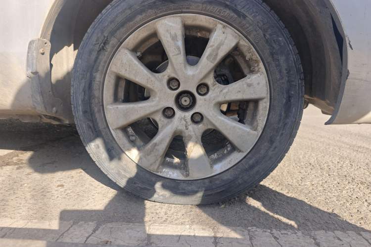 Used FAW Xiali N5 2011 1.3L Manual Standard Edition