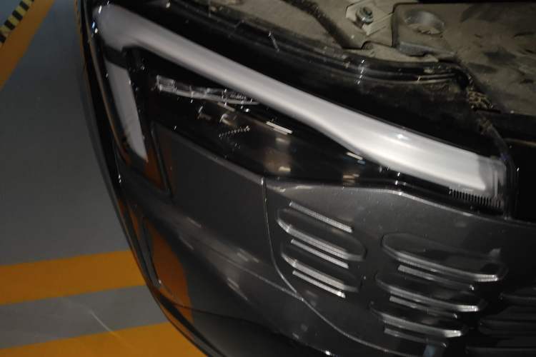 Used Ford Equator Sport New Energy 2025 Platinum Edition Right Front Headlight