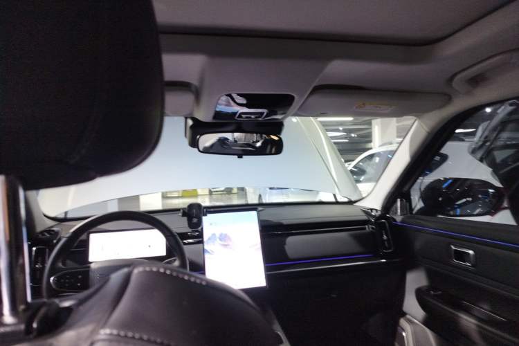 Used Chery Explore 06 C-DM 2024 Luxury Model