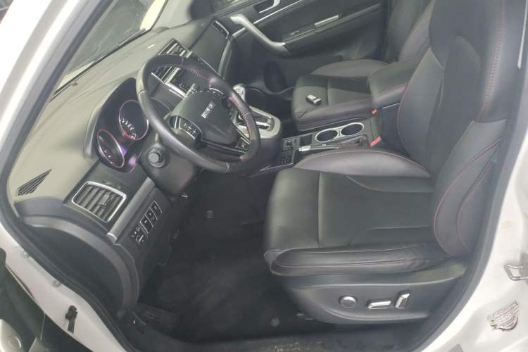Used Haval H6 2015 Sport Edition 1.5T Automatic Two-Wheel Drive Luxury Model Left Front Seat