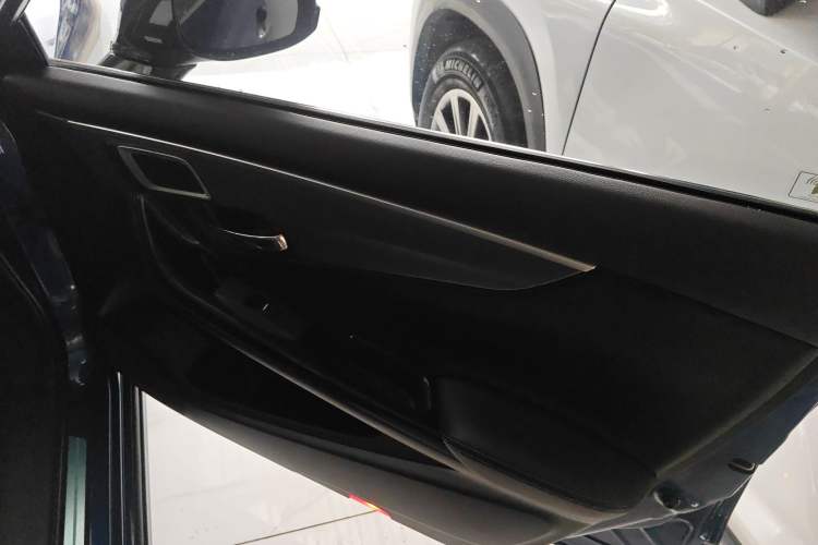 Used Honda Spirior 2015 2.4L Prestige Edition
