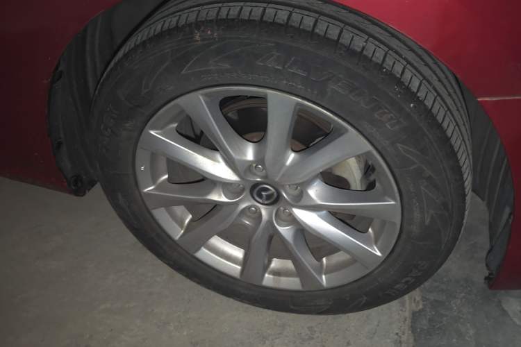 Used Mazda Atenza 2014 2.0L Blue Sky Luxury Edition