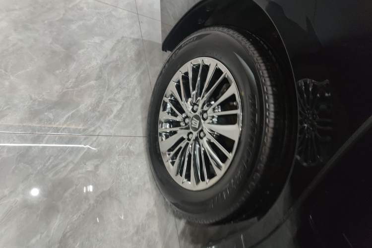 Used Toyota Vellfire 2021 Crown Dual-Engine 2.5L HV Prestige Edition Right Rear Wheel Hub