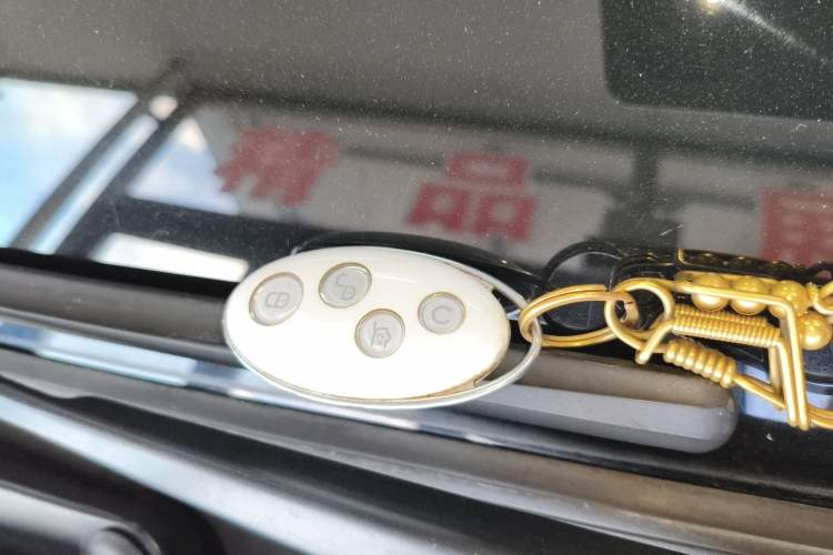 Used BYD Song MAX 2017 1.5T Automatic Smart Connect Elite 7-Seater
