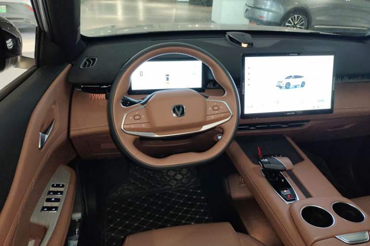 Used Changan UNI-Z New Energy 2024 Blue Whale Smart Electric iDD 125km Excellence Model