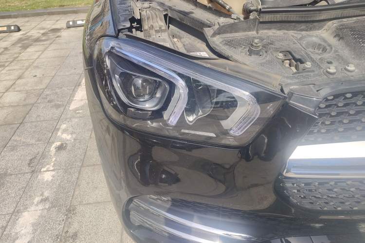 Used Mercedes-Benz GLE 2020 GLE 350 4MATIC Fashion Model Right Front Headlight