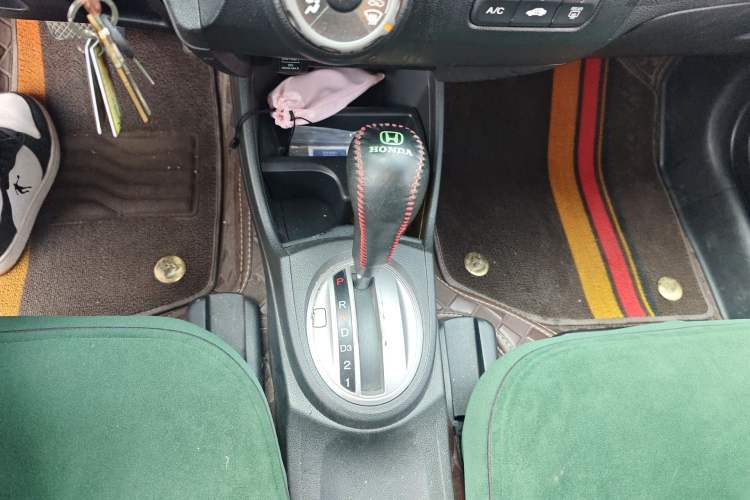 Used Honda Fit 2011 1.3L automatic comfort version
