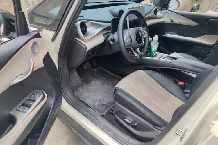 Used BYD Dolphin 2024 Honor Edition 420km Freedom Version Driver Seat