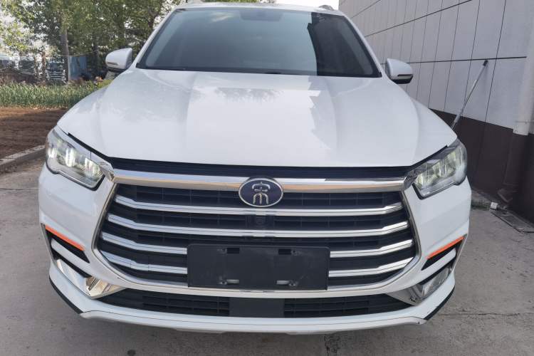 Used BYD Song Pro 2019 1.5T Automatic Elite Edition Front