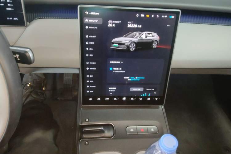 Used Nio ET5T 2024 75kWh Touring Audio And AC Panel