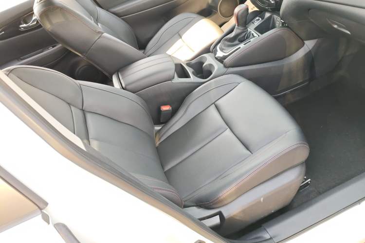 Used Nissan Qashqai 2023 Classic 2.0L CVT XV Comfort Edition Right Front Seat