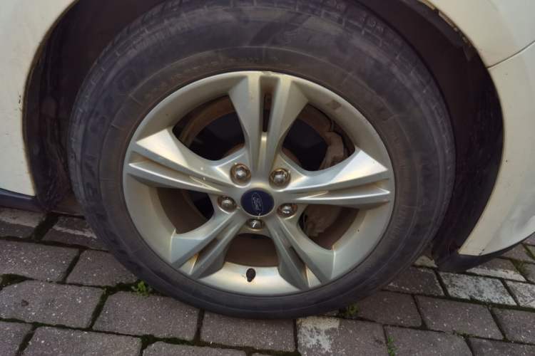 Used Ford Focus 2015 Sedan 1.6L Automatic Comfort Model