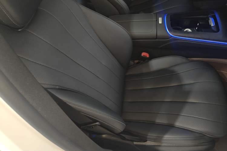 Used Mercedes-Benz E-Class 2024 E 300 Fashion Sport Edition
