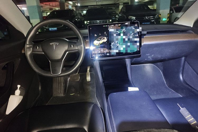 Used Tesla Model 3 2019 Long-Range Rear-Wheel-Drive Version
