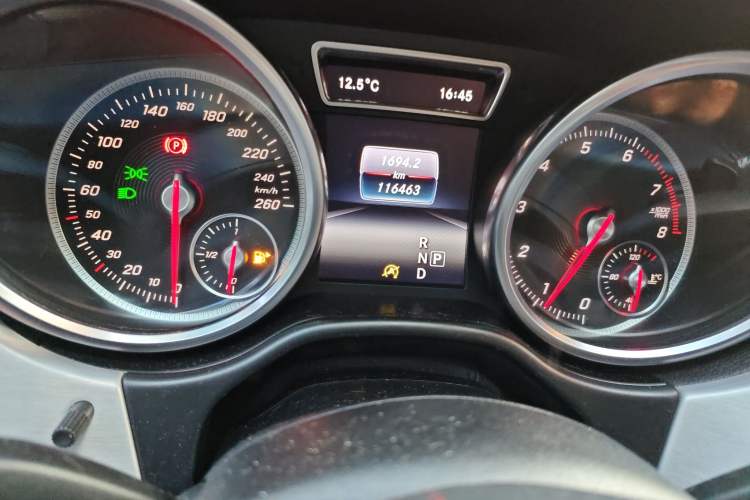 Used Mercedes-Benz GLE Coupe 2015 GLE 320 4MATIC Coupe SUV
