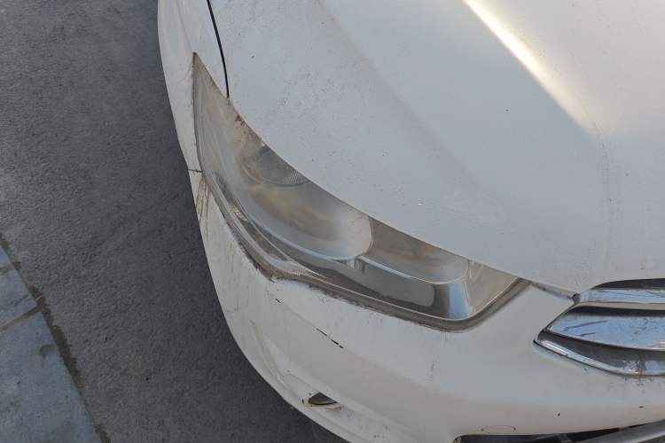 Used Citroen Elysee 2014 1.6L Manual Fashion Model CNG
