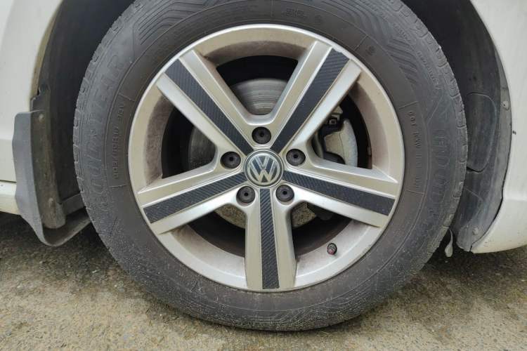 Used Volkswagen Lamando 2017 230TSI DSG Fashion Edition
