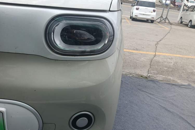 Used Wuling Hongguang MINIEV 2024 3rd Generation 215km Youth Edition Left Front Headlight