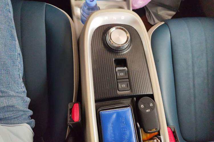 Used ORA Good Cat 2021 400km Standard Range Venus Edition Lithium Iron Phosphate Gear Lever