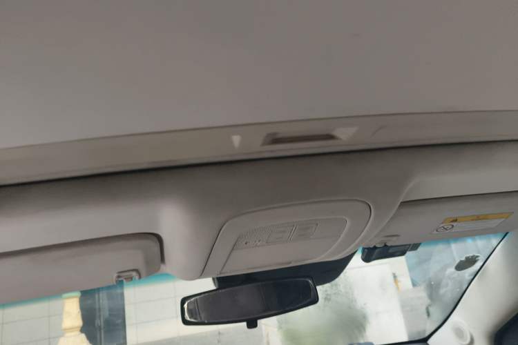 Used Roewe e950 2016 1.4T Luxury Edition