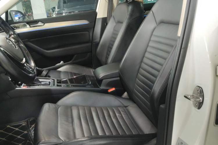 Used Volkswagen Variant New Energy 2019 GTE model