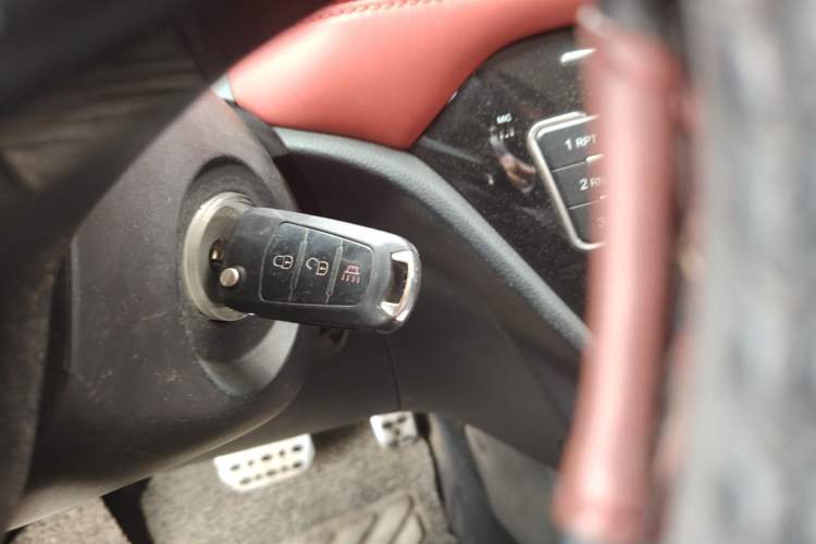 Used Haval H1 2015 1.5L AMT Urban Model