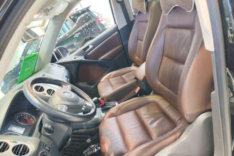 Used Volkswagen Tiguan L 2015 1.8TSI Automatic All-Wheel-Drive Luxury Model