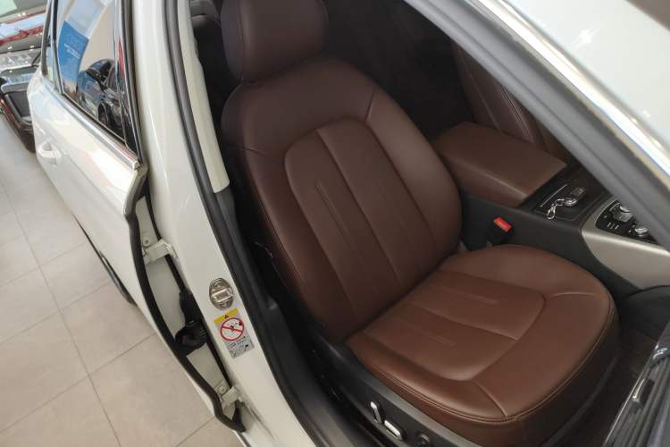 Used Audi A6L 2016 TFSI Technology Edition Right Front Seat