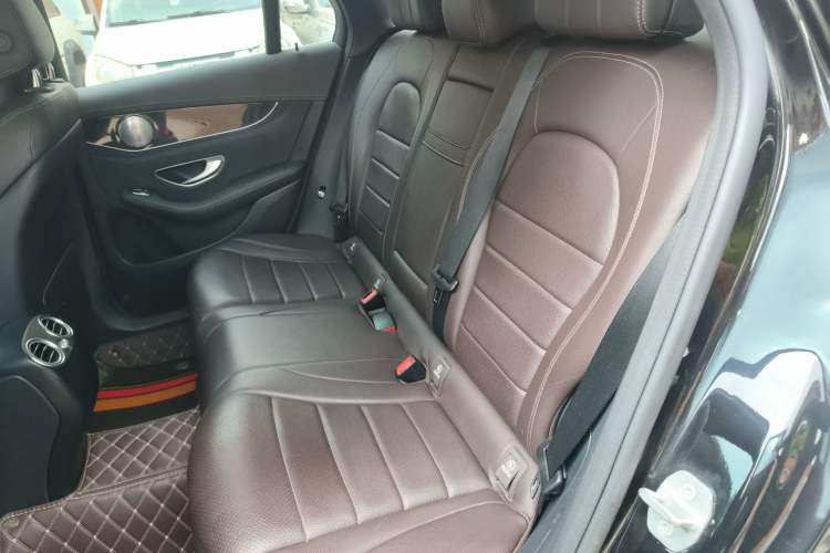 Used Mercedes-Benz GLC 2017 GLC 260 4MATIC Dynamic Edition
