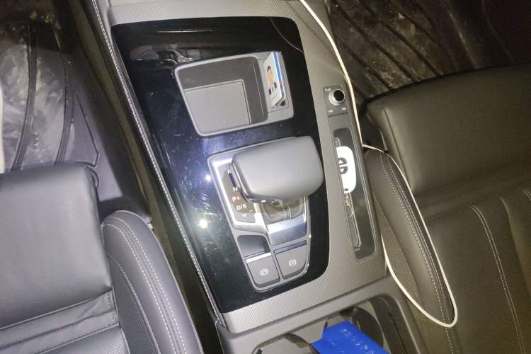 Used Audi Q5L 2023 40T Luxury Dynamic Model