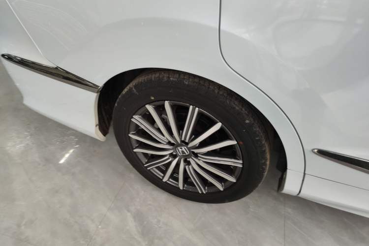 Used Honda Elysion 2024 2.0L eHEV Luxury Edition
