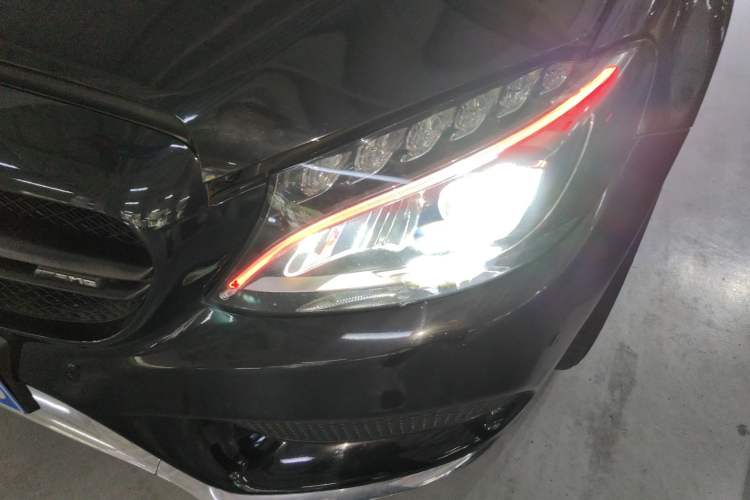 Used Mercedes-Benz C-Class 2018 C 180 L Fashion Edition Sport Version Left Front Headlight