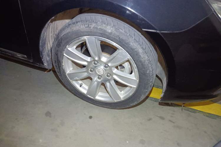 Used Buick LaCrosse 2012 2.4L SIDI Luxury Edition