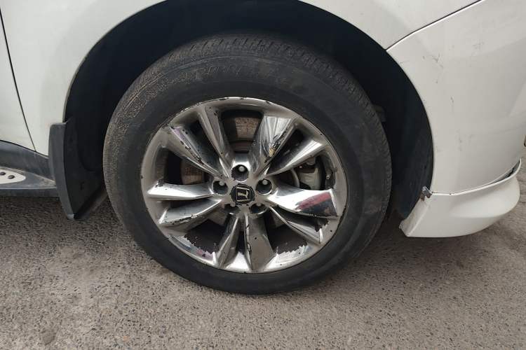 Used Luxgen Great 7 SUV 2013 Limited-Edition Sharp Model 2.2T Two-Wheel-Drive Smart Version