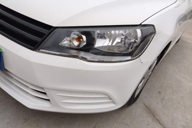 Used Volkswagen Jetta 2015 Value Edition 1.6L Automatic Fashion Version
