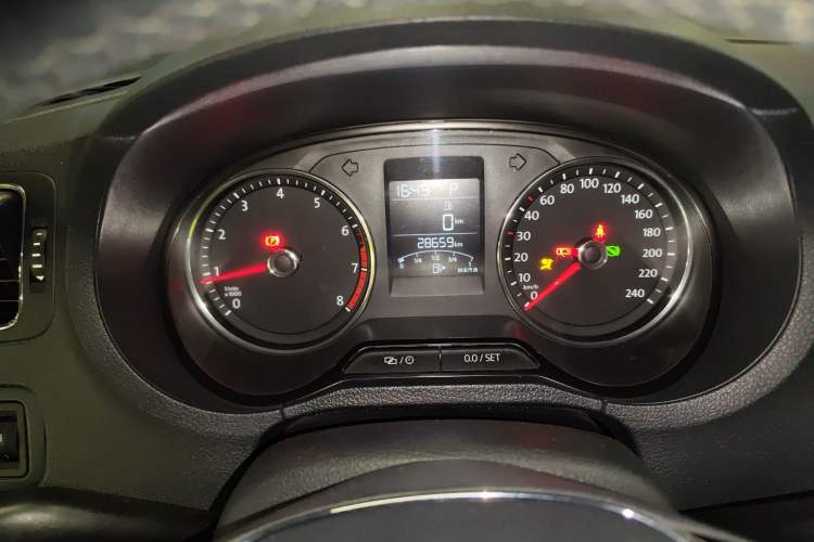 Used Volkswagen Polo 2016 1.6L Automatic Comfort Model Instrument Cluster